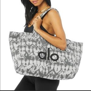ALO Yoga Tote